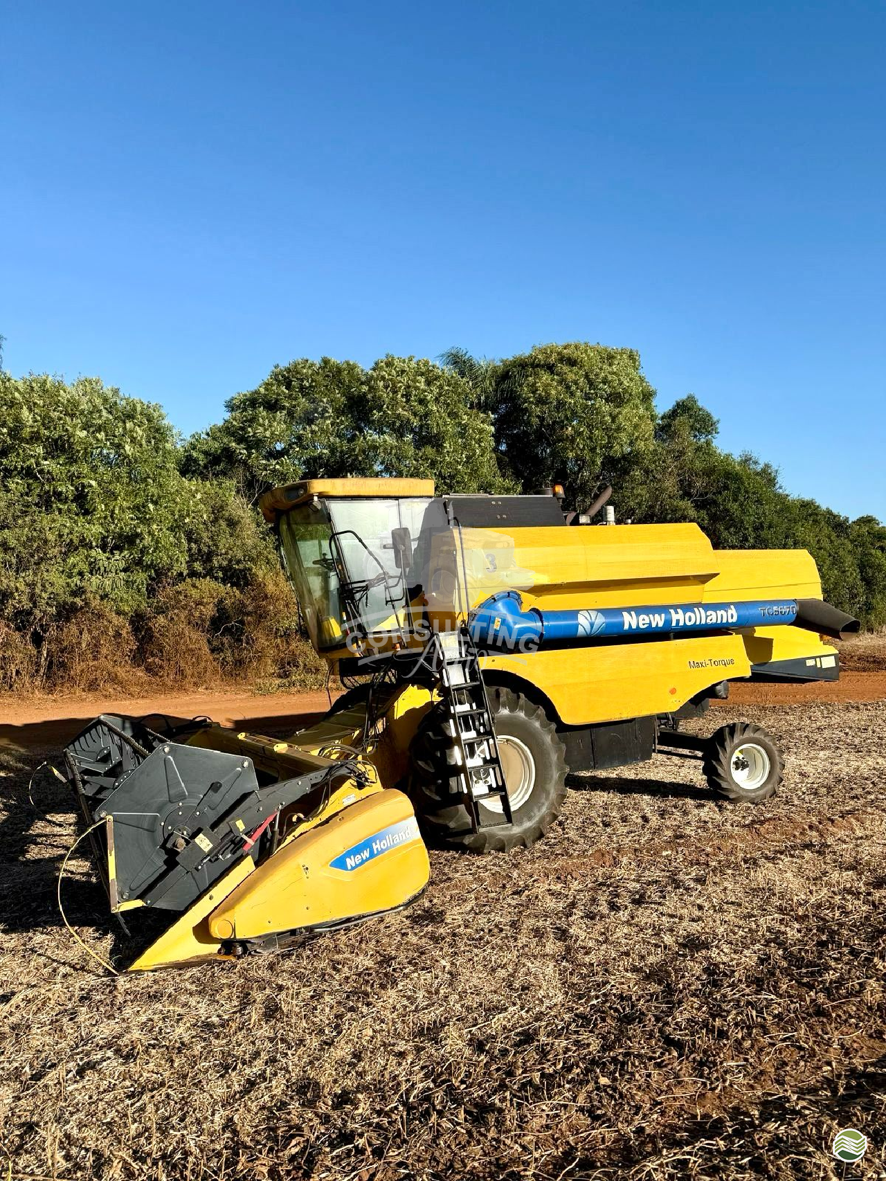 COLHEITADEIRA NEW HOLLAND TC 5070 Consulting Agro ITUVERAVA SÃO PAULO SP